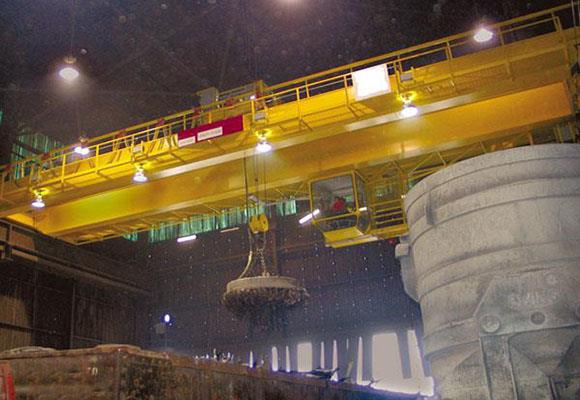 Grue de pont de double poutre avec l'électro-aimant