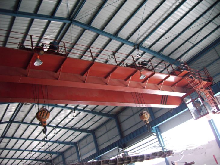 QD usine au-dessus de 70 tonnes grue
